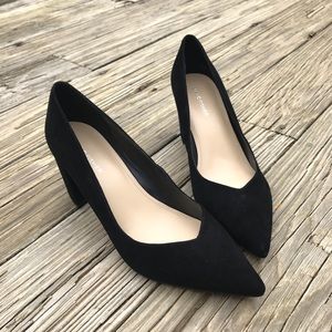 Marc Fisher Caitlin Pump